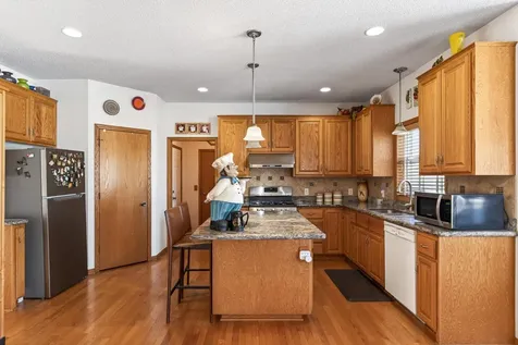 9727 Linden Avenue N Brooklyn Park MN 55443