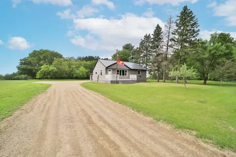 919 Pine Grove Road Staples MN 56479