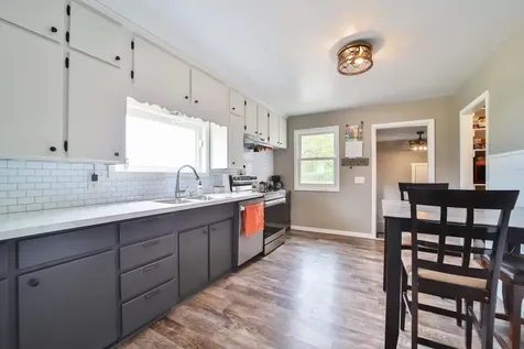 919 Pine Grove Road Staples MN 56479