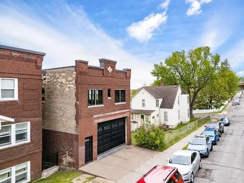 24 W 5th Street Duluth MN 55806