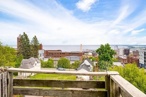 24 W 5th Street Duluth MN 55806