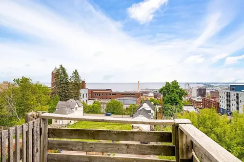24 W 5th Street Duluth MN 55806