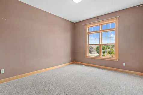 101 8th Avenue SE Isanti MN 55040