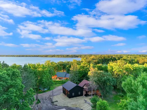 48410 Squaw Point Trail Perham MN 56573