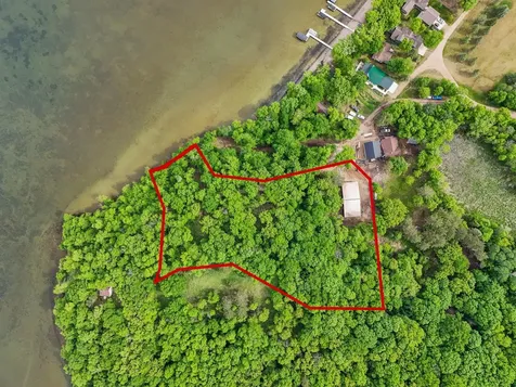 483XX Squaw Point Trail Perham MN 56573