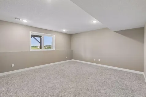 268 Tower Avenue Dundas MN 55019