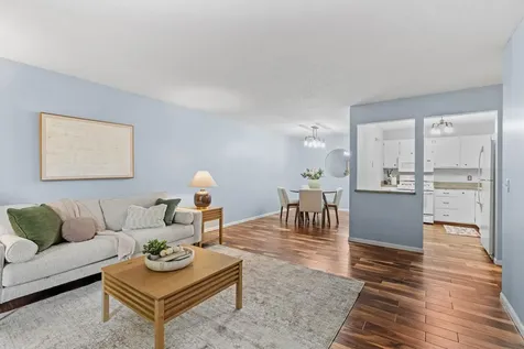 11160 Anderson Lakes Parkway Eden Prairie MN 55344