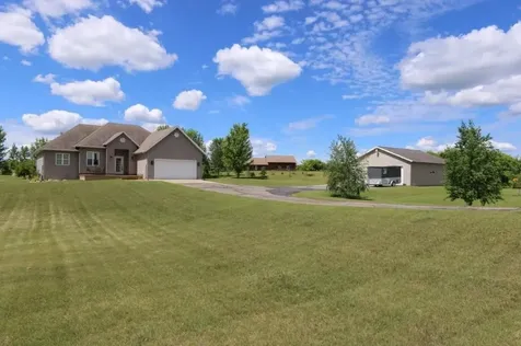 46219 Little Pine Loop Perham MN 56573