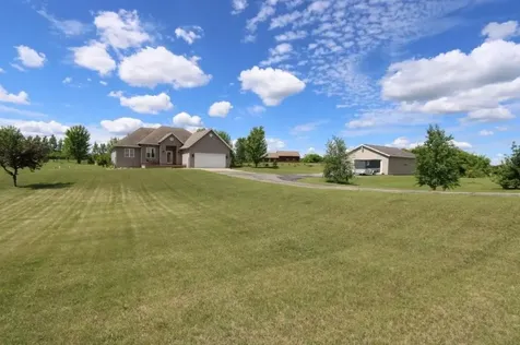 46219 Little Pine Loop Perham MN 56573