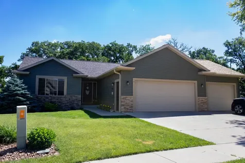 2823 Dunlap Lane SE Rochester MN 55904