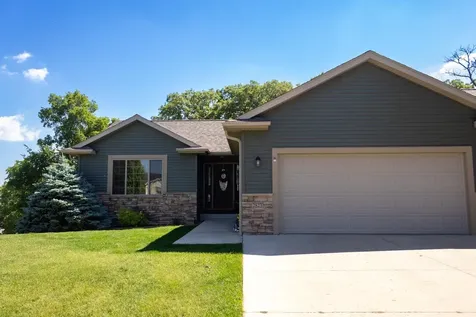 2823 Dunlap Lane SE Rochester MN 55904