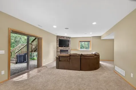 2823 Dunlap Lane SE Rochester MN 55904
