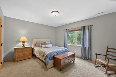 2823 Dunlap Lane SE Rochester MN 55904