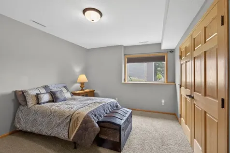2823 Dunlap Lane SE Rochester MN 55904