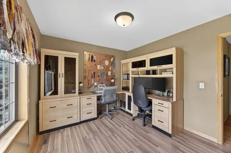 2823 Dunlap Lane SE Rochester MN 55904
