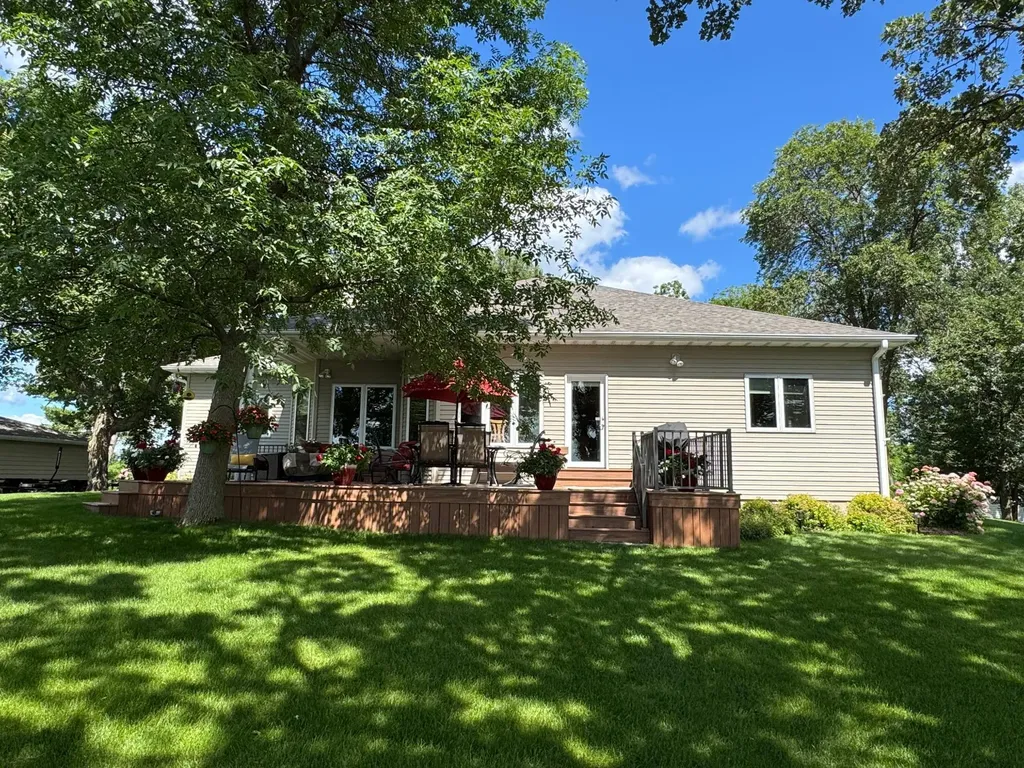 33678 Wildwood Drive Dent MN 56528