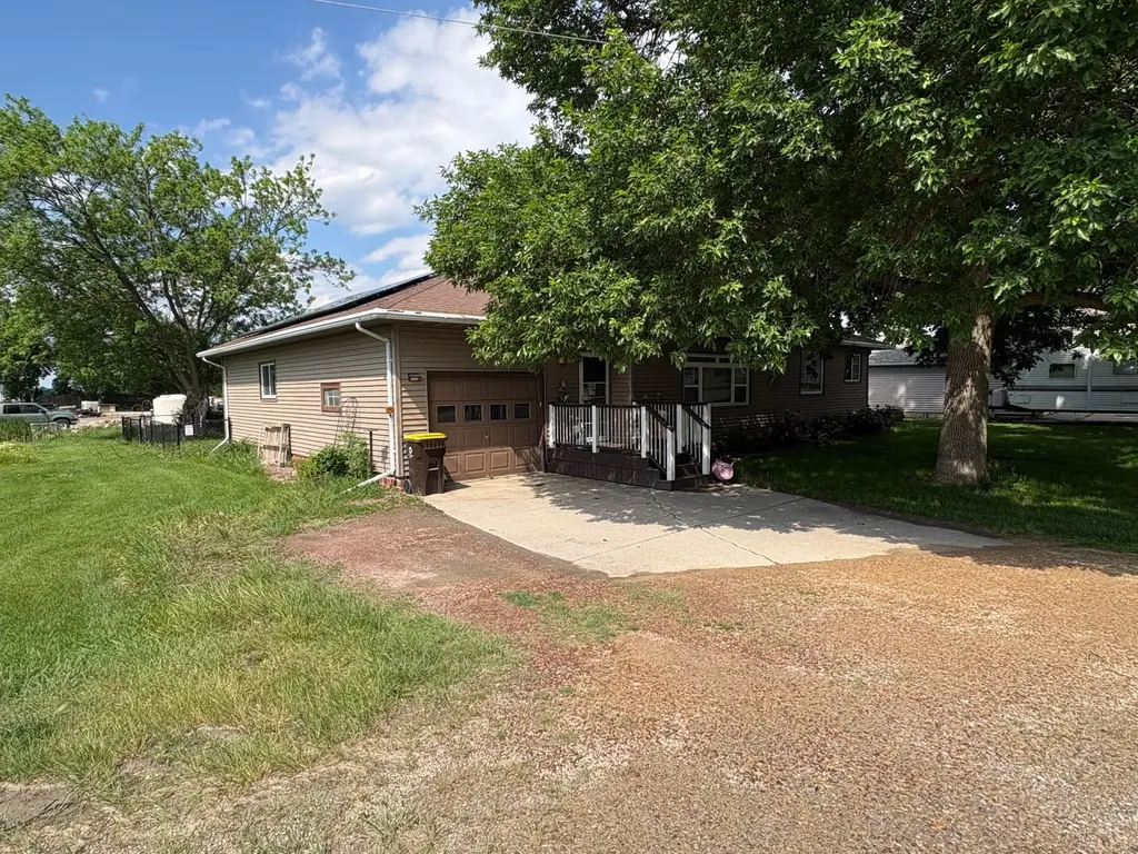350 Thurman Street Wells MN 56097