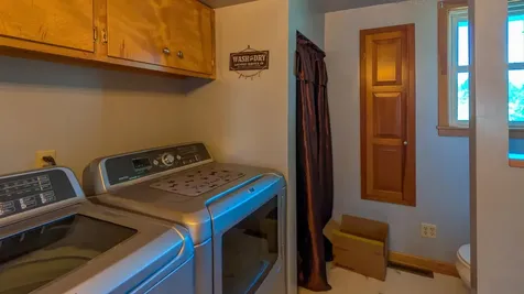 350 Thurman Street Wells MN 56097