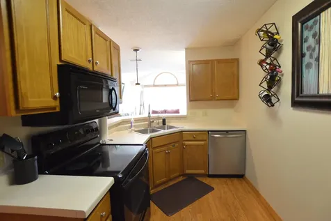 7285 Brittany Lane Inver Grove Heights MN 55076