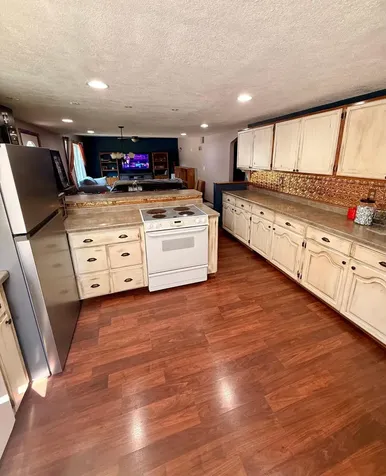 500 Superior Street Milroy MN 56263