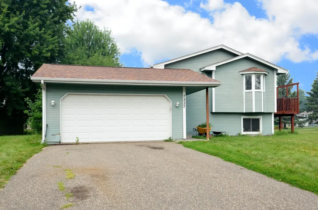 7227 Peterson Trail Hugo MN 55038