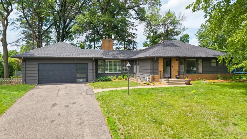 5308 Ayrshire Boulevard Edina MN 55436