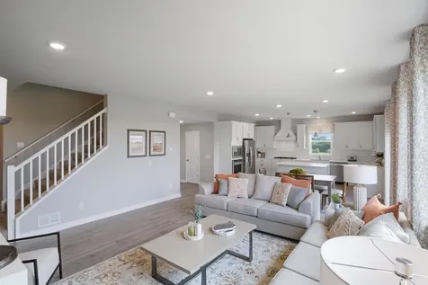 2089 Kestrel Drive Shakopee MN 55379
