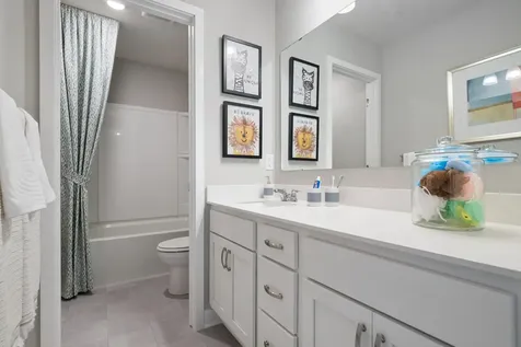 2089 Kestrel Drive Shakopee MN 55379
