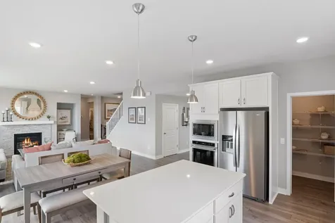 2089 Kestrel Drive Shakopee MN 55379