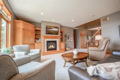 191 137th Avenue NW Spicer MN 56288
