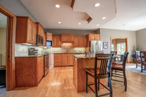 191 137th Avenue NW Spicer MN 56288