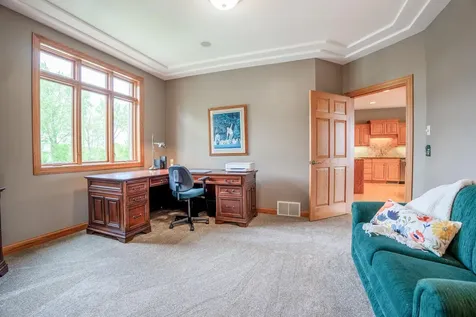 191 137th Avenue NW Spicer MN 56288