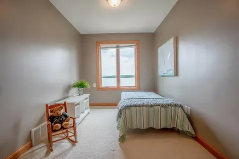191 137th Avenue NW Spicer MN 56288