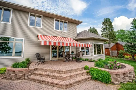191 137th Avenue NW Spicer MN 56288
