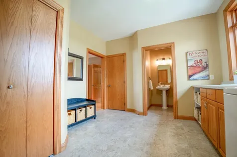 191 137th Avenue NW Spicer MN 56288
