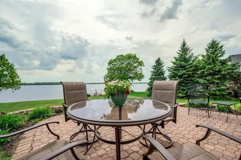 191 137th Avenue NW Spicer MN 56288