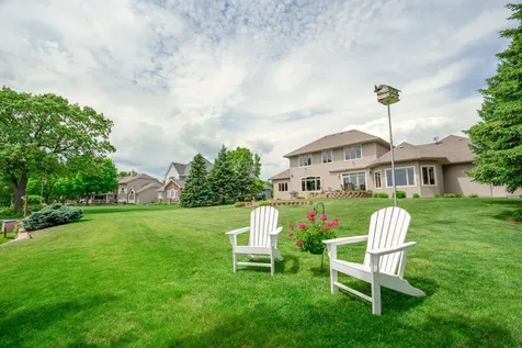 191 137th Avenue NW Spicer MN 56288