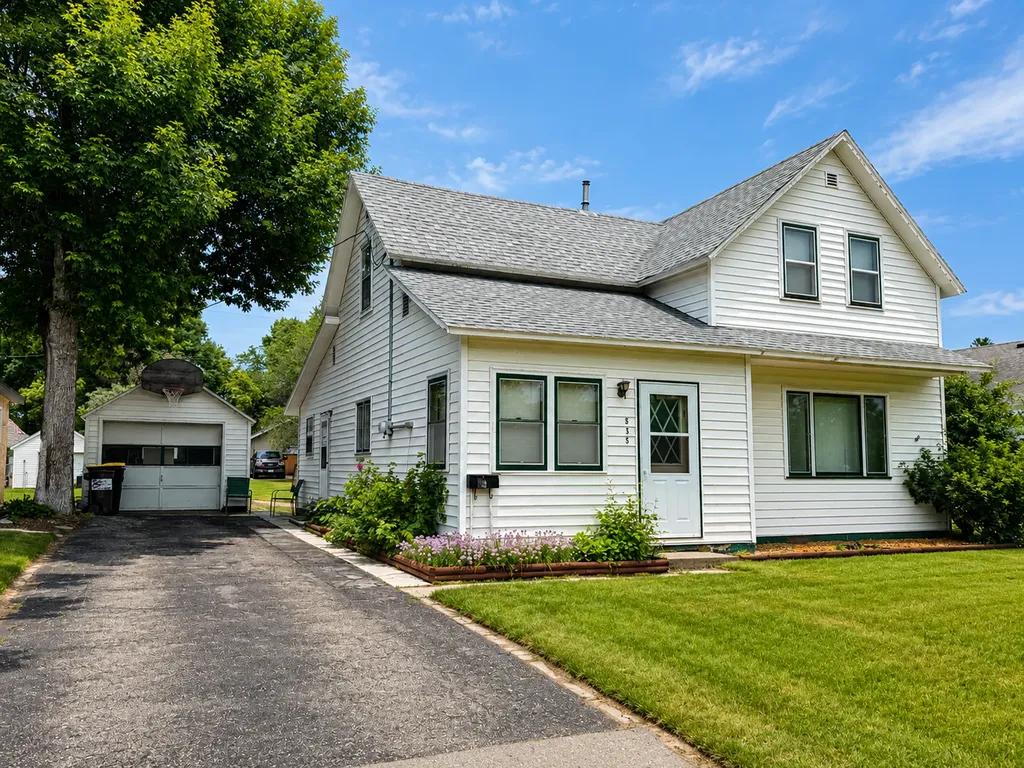 535 1st Avenue N Perham MN 56573