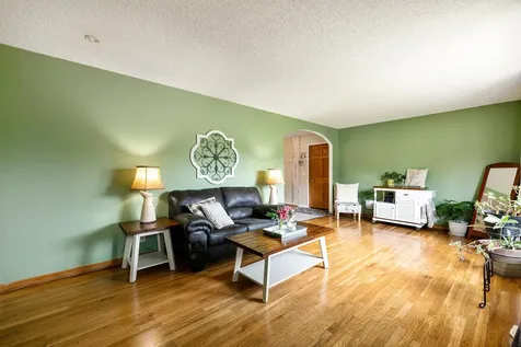 625 119th Avenue NE Blaine MN 55434