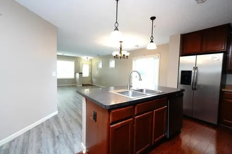 15615 60th Avenue N Plymouth MN 55446