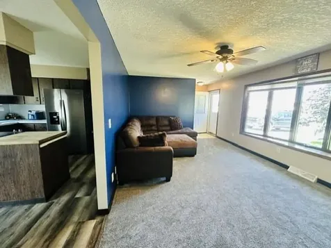 527 Oak Avenue N Maple Lake MN 55358