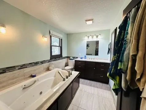 527 Oak Avenue N Maple Lake MN 55358