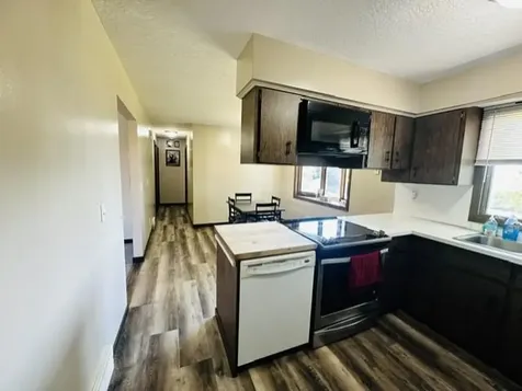 527 Oak Avenue N Maple Lake MN 55358