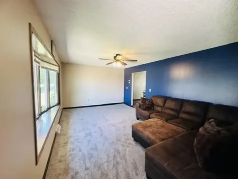 527 Oak Avenue N Maple Lake MN 55358
