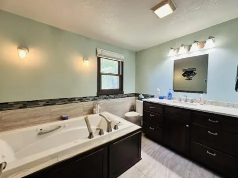 527 Oak Avenue N Maple Lake MN 55358