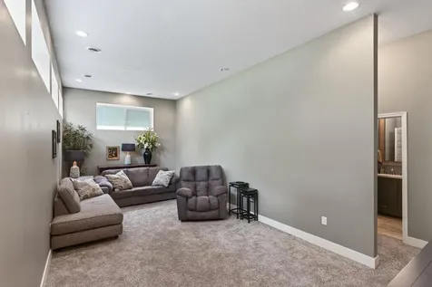 3432 Kyle Avenue N Crystal MN 55422