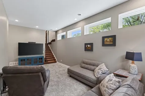 3432 Kyle Avenue N Crystal MN 55422