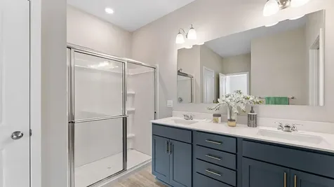 2156 Bluff Heights Drive Shakopee MN 55379