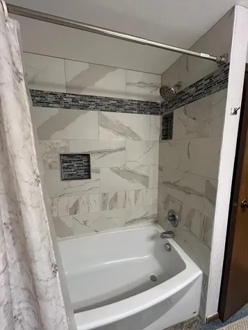 233 E Amber Lake Drive Fairmont MN 56031