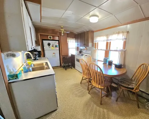540 5th Avenue S Isle MN 56342